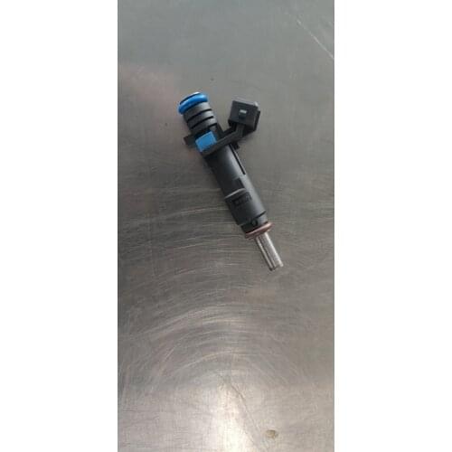 Free Shipping 40 PCS Original High Quality Fuel Injector 55570284 For American AUTO Car