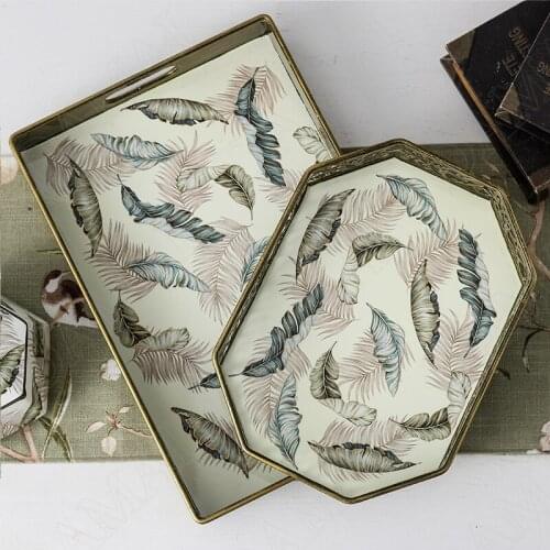 European Metal Storage Trays Hand Painted Bedroom Desktop Cosmetic Container Retro Hollow Out Living Room Tableware Organizer