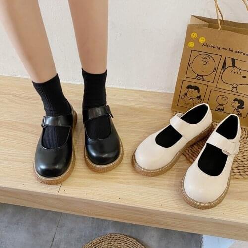Big toe shoes female 2020 autumn new Japanese cute round toe small leather shoes black soft girl Lolita platform shoes