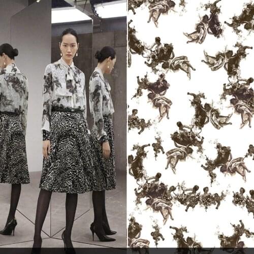 European brand new digital printing fabric, encrypted chiffon womens dress, sewing fabric factory store is not out of stock