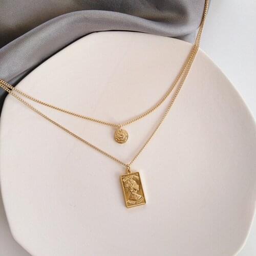 2020 Vintage Fashion Gold Color Queen Pendant Necklace Chain Chockers Disc Necklace Double layer Coin Necklace For Women Girls
