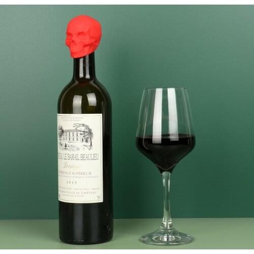 New Skull Shape Wine Bottle Stopper Silicone Vacuum Sealed Red Wine Beer Champagne Bottle Stopper Wine Plug Bar Tools