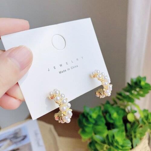 Womens Earring Fashion Geometry Semicircle Earring Ear Ring Girl Pearl C-shaped Stud Earring for Women Jewelry Accessories