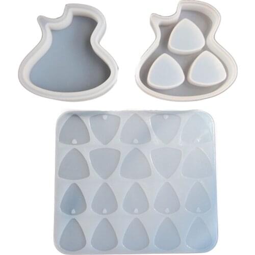 Guitar Pick Resin Molds Guitar Triangle Plectrum Resin Molds Silicone Guitar Pick Case Molds for Resin Casting, Epoxy Resin Mold