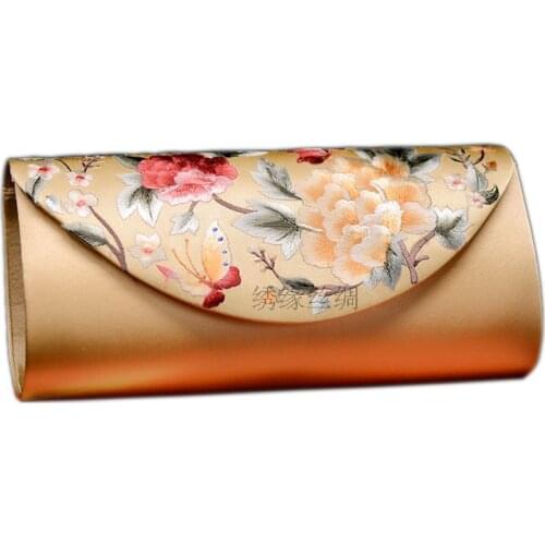 Chinese Hand Embassy Handbag Womens Ethnic Style Suzhou Embroidered Cheongsam Gift Purse Embassy Set Artwork