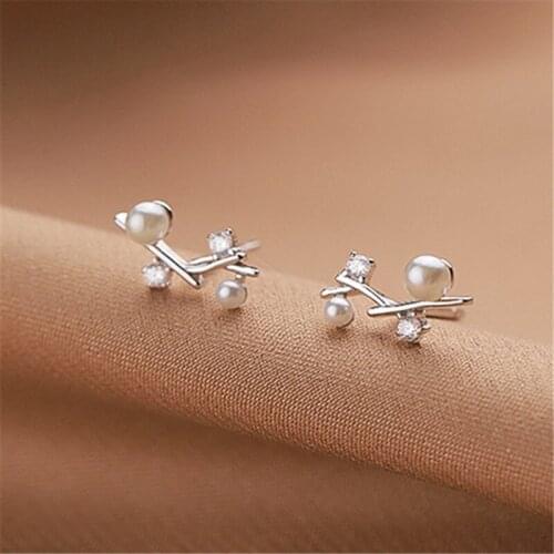 925 Sterling Silver Pearl Charm Leaf Stud Earrings For Women Girl Elegant Party Jewelry Prevent Allergy eh841