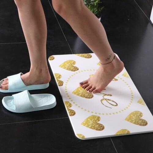 Luxury Goldern Hearts Printed White Diatom Mud Door Mat Kitchen Door Rugs Toilet Non-slip Pad,35x45cm Rapid Water Absorption