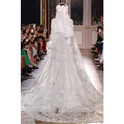 2019 Designed Bridal Veils 2 Tiers Long 3 M Cathedral Lace Edge Bridal Mantilla Wedding Veils with Free Comb