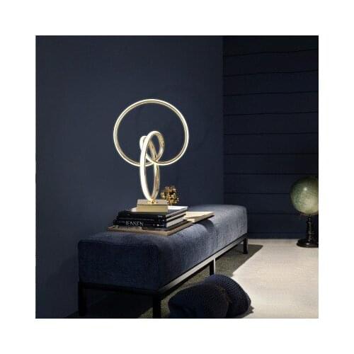 LED Art Deco table lamp for livingroom bebroom golden Desktop decoration lamp modern style desk lamp for home decoration