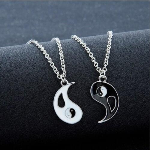 Personality Retro Punk Best Friend Stitching Necklace Tai Chi Gossip Yin And Yang Pendant Couple Necklace