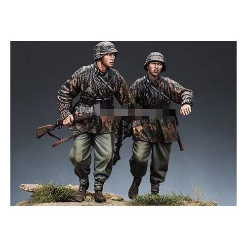 German resin soldiers of World War II Waffen-SS infantry two-person kit model 1:35