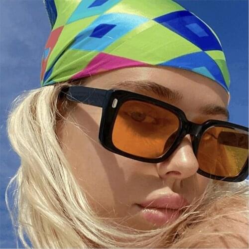 Vintage Poarized Yellow Lens Square Sunglasses For Women Men 2021 British Fashion Brand Designer Small Sun Glasses Driving Gafas