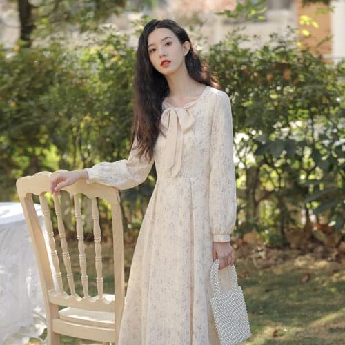 French Style Flowers Printed Lace Dresses 2021 Autumn Elegant Bow Tie Square Collar Long Sleeve Slim Waist Floral Long Dresses