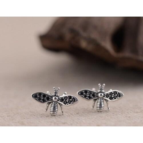 Bees Stud Earrings 2020 Trend Jewelry for Women Earrings 925 Gifts for Girls Different Vintage Pendientes One Pair Unusual