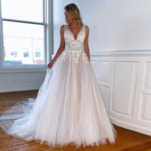 Gorgeous V Neck Lace Appliques Zipper Up A Line Court Train Light Champagne Tulle Classic Wedding Dress