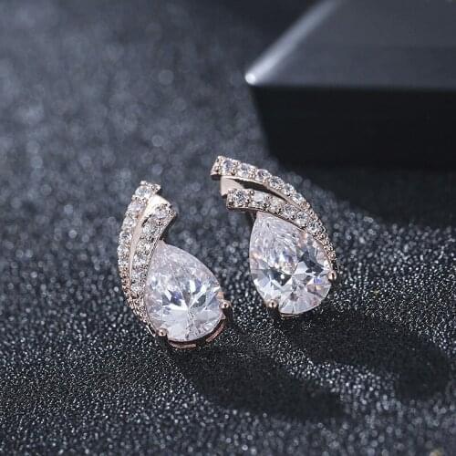 DE310 Street Series Fashion Exquisite Temperament Copper Zircon Creative Stud Earrings Girls Gift Evening Woman Jewelry Earrings