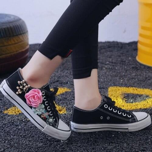 Inner increase womens new autumn handmade custom flowers rhinestone pearl fashion canvas shoes women