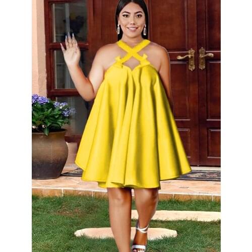 Ball Gown Dress Women Sleeveless Halter Backless Pleated Mini Dresses for Ladies Evening Birthday Club Party Large Size 3XL New