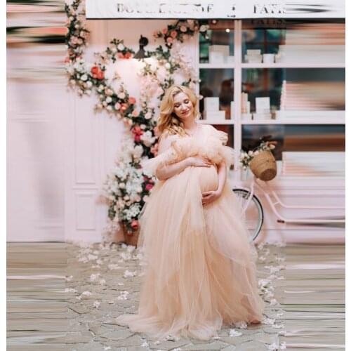 Chic Champagne Tulle Puffy Tulle Maternity Dresses Cap Sleeves V Neck Fluffy Long Ruffles Bridal Pregnancy Gowns Robes Custom Ma