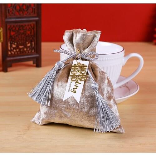 10.1x14cm Kawaii Velvet Candy Bags With Ribbons Drawstrings Pouch Gift Bag for Jewelry Dragee Baptism Candy Boxes Gift Container