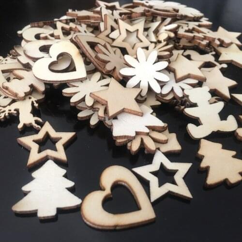 50pcs Christmas Wooden Ornaments Wood Snowflakes Heart Christmas Tree anging Decoration in Various Shapes Embellishments