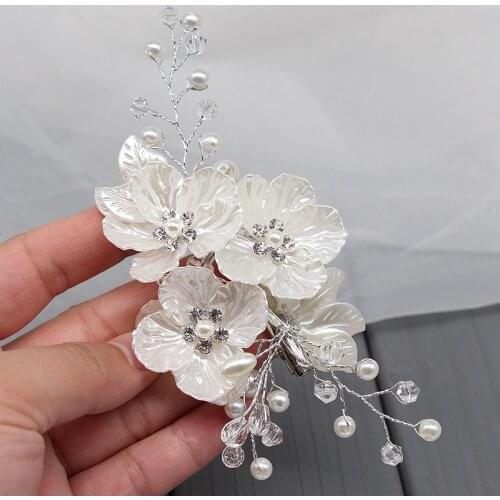 Wedding White Flower Hair Clips Headdress Hairpins for Bride Crystal Women Hair Clip Bridal Tiaras Headpieces Jewellery