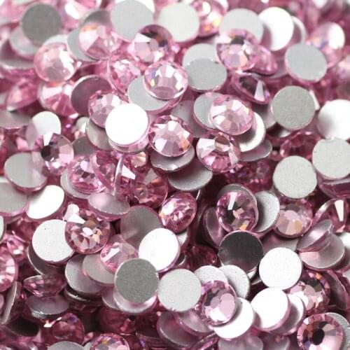 100pcs Cute Crystal Light Pink Round Flatback Crystal Nail Rhinestone Different Sizes SS3-20 RS-21