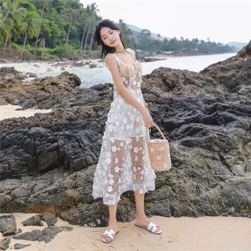 Spaghetti Strap Sexy Mesh Lace Bodycon Embroidery White Dress Women Party Dress Elegant Vintage Bandage Cute Beach Style Dresses