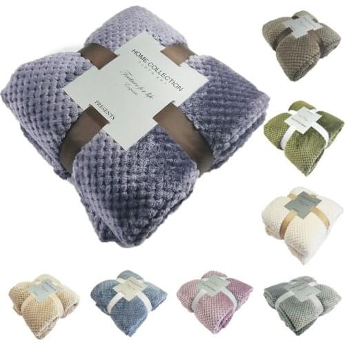 Flannel Cover Blanket Aircraft Sofa Use Office Children Blanket Towel Travel Fleece Mesh Portable Car Travel Super Soft Blanket