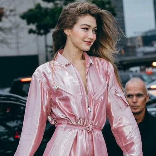 Street shooting explosions selling new slim slim Joker casual jumpers in autumn and winter 2018