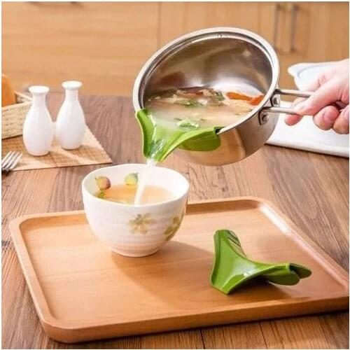 Silicone Liquid Funnel Pots And Pans Rim Deflector Anti-spill Drain Spout Slip On Mess Kitchen Utensils Cooking Tool
