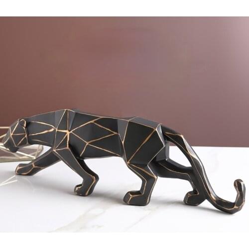 Simulation Animal Leopard Resin Decoration TV Cabinet Wine Cabinet Office Decoration European Geometric Creative Home Crafts