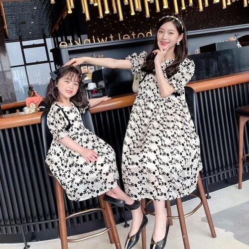 Puff Sleeve Floral Dress for Mum and Daughter Family Matching Outfit Family Clothes Fashion New Design Mother Daughter Dresses