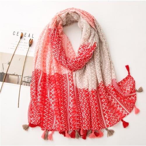 Women Autumn New Fashion Viscose Scarf Geometric Wave Striped Tassel Beach Shawls and Wraps Femme Foulard Echarpe Snood 180*90Cm