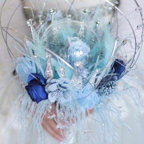 IFFO Bride Holding Flower Blue Rose Crystal Bouquet,Feather Crown Wedding Custom Bouquet Handmade Luxury Bouquet Romantic Weddin