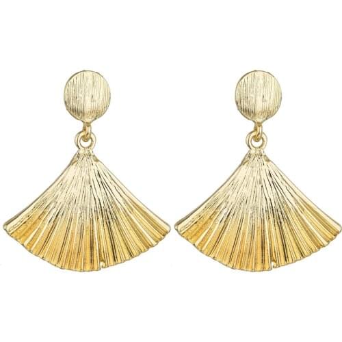 Hot Sale Popular Alloy Earrings Gold Color Vintage Drop Women Dangle Earrings For Women Ladies Punk Jewelry Gift Accessories