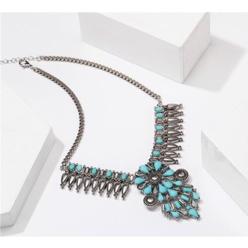 Ethnic Boho Gypsy Flower Alloy Necklace For Women Vintage Turquoises Stone Beads Geometric Necklace Lucky Jewelry