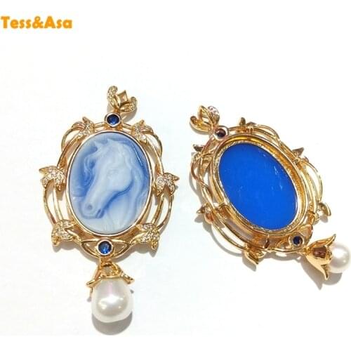 Natural Custom Flatback Engrave Jewelry Cabochon Cameo Oval Shape Cut Gems Pearl Pendants Horse Mom and Baby Fashion Jewelry