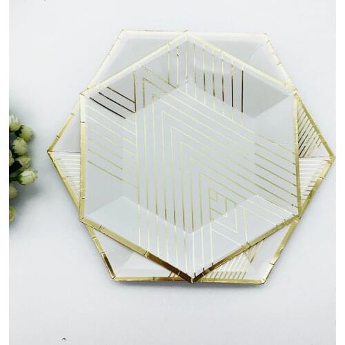 32pcs Foil Gold Party Collection Tableware Paper Stripe Plate Dinner Plates Dishes for Wedding Birthday Decor Table Setting