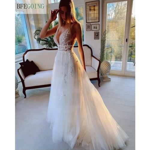 Ivory Lace Tulle Beading V-Neck Bridal Gowns Floor-Length A-Line Wedding Dresses Court Train Custom Made