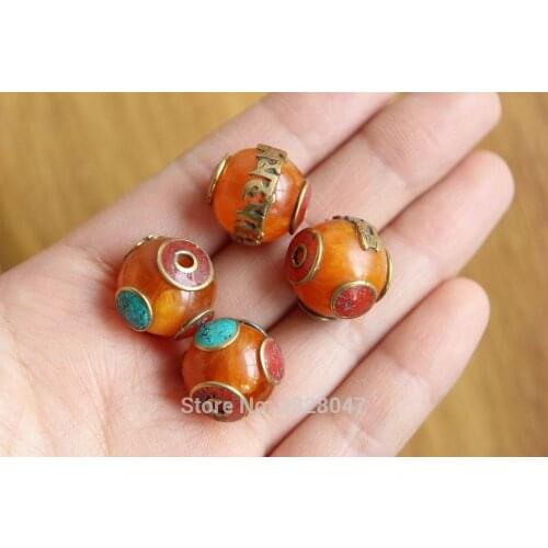 BD044 Tibetan Six Words Mantra Amulets Beads OM MANI PAD ME HUM Nepal Brass Inlaid Resin 17mm Round Beads 4 PCS Beads Lot