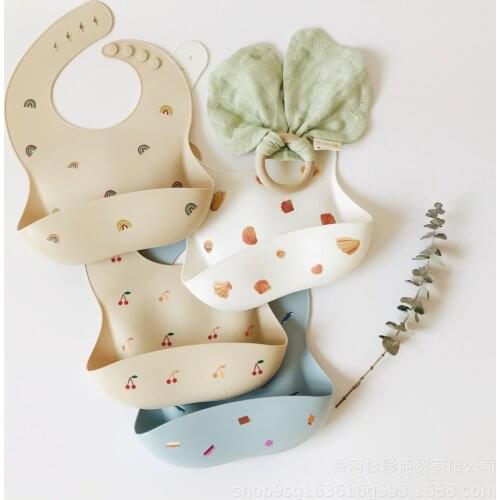 Baby Silicone Bibs Girls Infant Waterproof Bib Floral Pattern Nordic Style Antifouling Dinnerware Feeding Clothes Light Apron