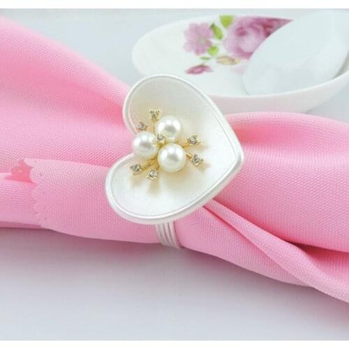Hot Sale Heart Shape Table Decor Serviette Napkin Rings 6 Pcs/Lot Wedding Party Hotel Cloth Buckle Napkin Holder With Pearl
