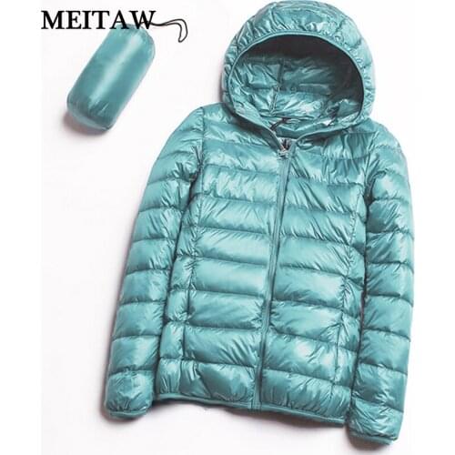 2019 New Casual Ultra Light White Duck Down Jacket Women Winter Solid Warm Down Coat Plus Size Lady Hooded Outerwear Tops