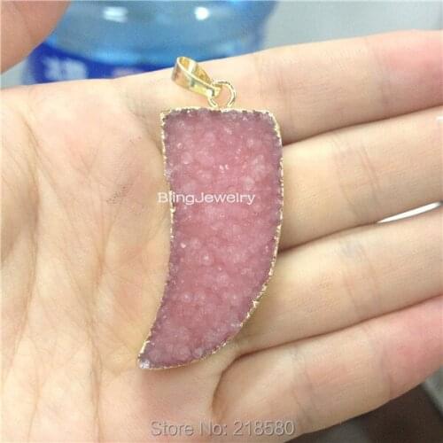 H-DP116 Cherry Crystal Druzy Horn Tusk Pendant Charm Dipped in Gold