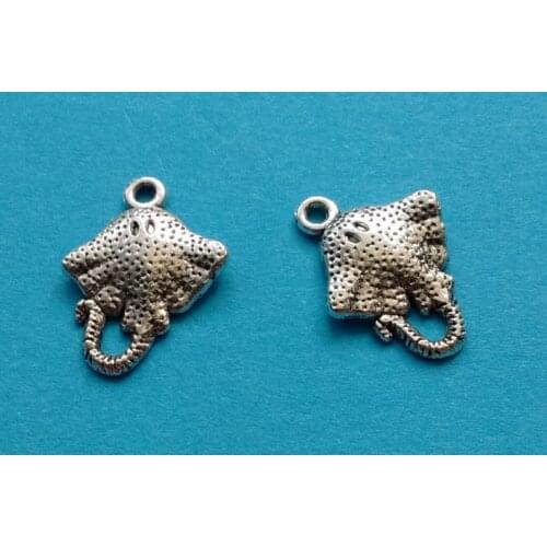 10pcs Charms Cute Stingray 20x15mm Antique Silver Color Plated Pendants Making DIY Handmade Necklace Tibetan Jewelry