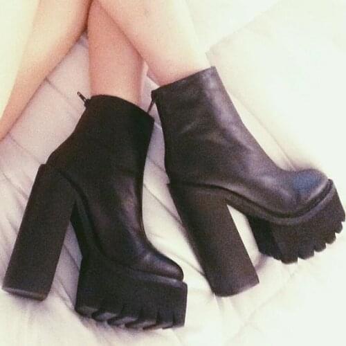 Black Smooth Leather Women Fashion High Platform Ankle Boots Pointy Toe Ladies Super High Heel Boots Sexy Knight Boot Rome Style