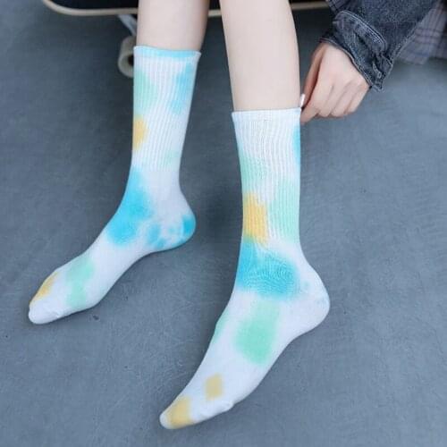 Hot Spring Gifts For The New Year Women Kawaii Mens Socks Cartoon Autumn Nature Animal Knitted Stockings Soft Funny Summer