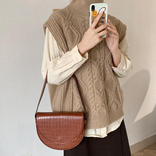 Spring Autumn 2021 Turtleneck Three-dimensional Texture Sleeveless Sweater Women Knitted Loose Short Casual Sweater Vest