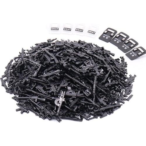 Military Weapon Gun Shield Model Bow Arrow SWAT Rifle WW2 520pcs Battle Axe Chicken Dinner Military Weapons Kids Education Toys